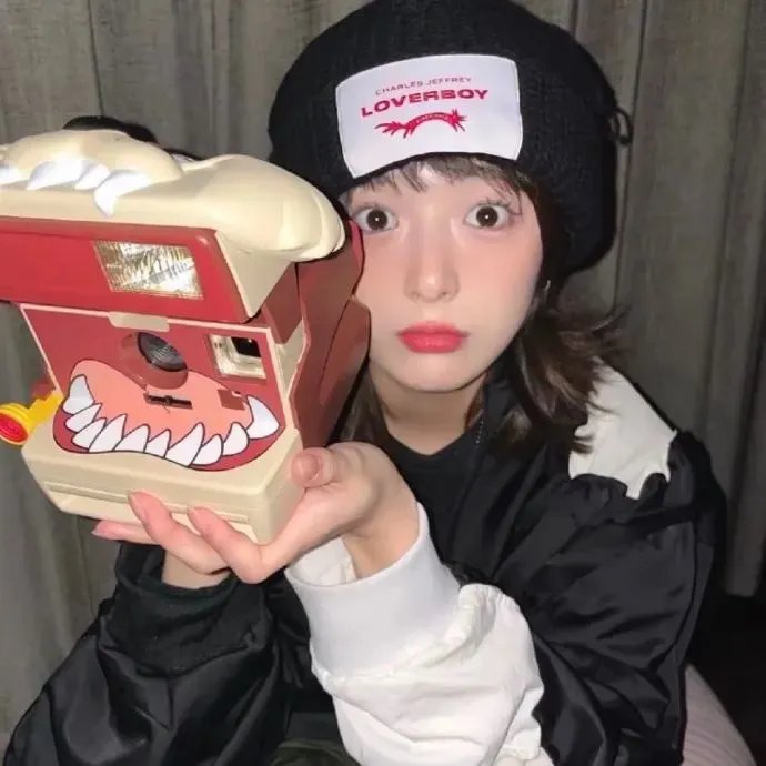 末任女士就拜托了